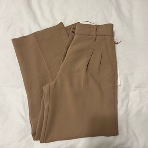 Aritzia Wilfred Cropped Pant NWT